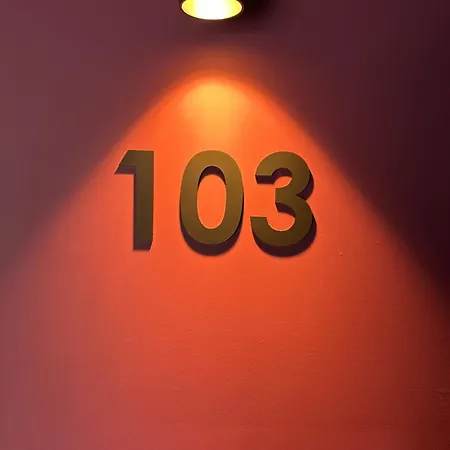 Carraig Townhouse بلاكروك