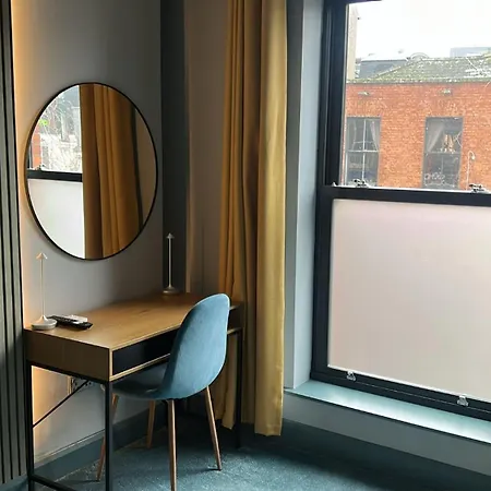 Carraig Townhouse Hotell *